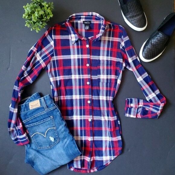 Rue 21 Plaid Button Down Shirt - Picture 1 of 9